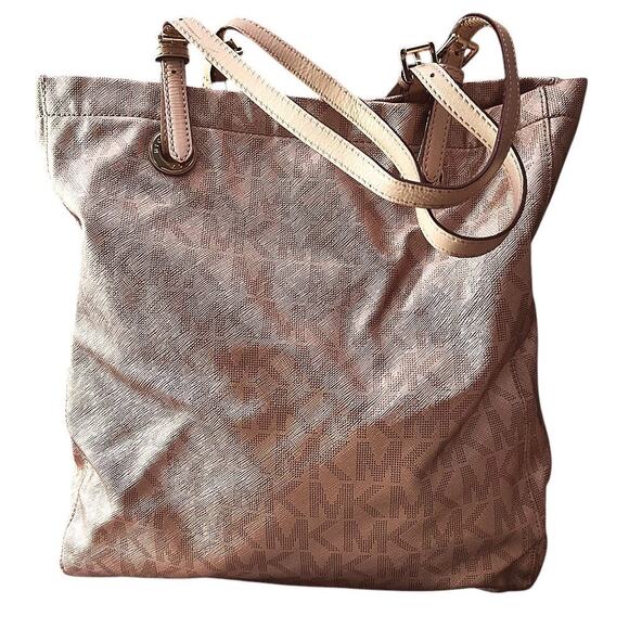 Michael Kors Signature Jet Set North South Rose Gold Large Tote - Picture 3 of 6